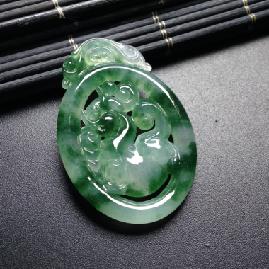 麒麟翡翠 翠辉商城的臻品之选